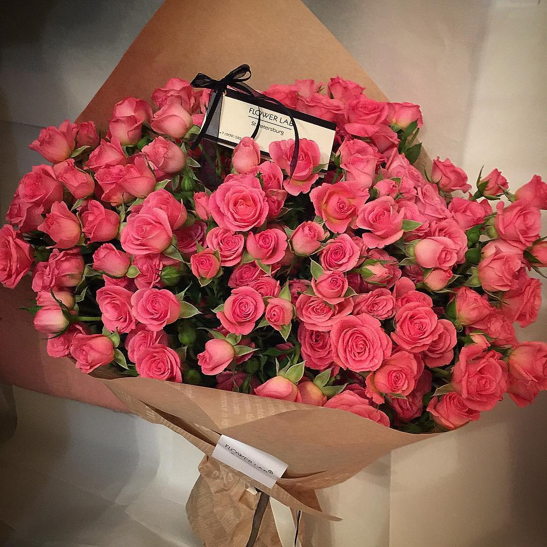 qua tang 2010 y nghia nhat cho mot nua the gioi nhan ngay phu nu viet nam