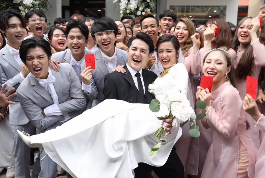 2 tan hoa 1000 nhan su va nhung con so ky luc cua dam cuoi dong nhi ong cao thang