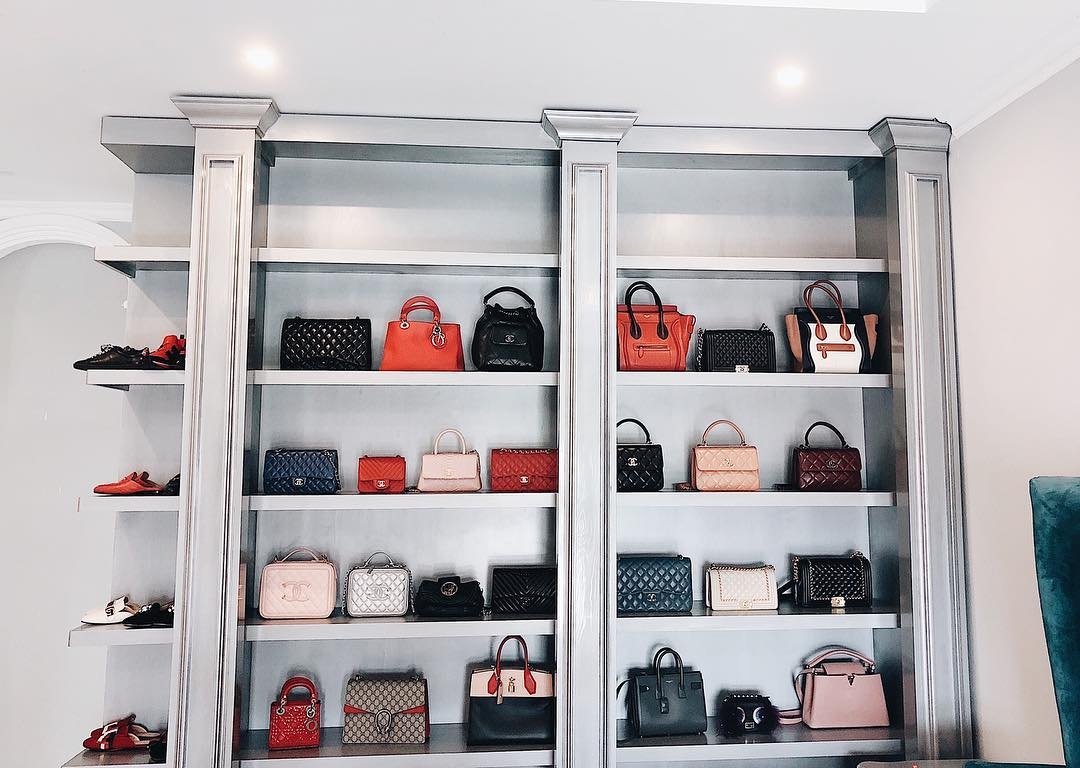 cuoc song sang chanh cua bao thy trong biet thu dep nhu lau dai o tphcm