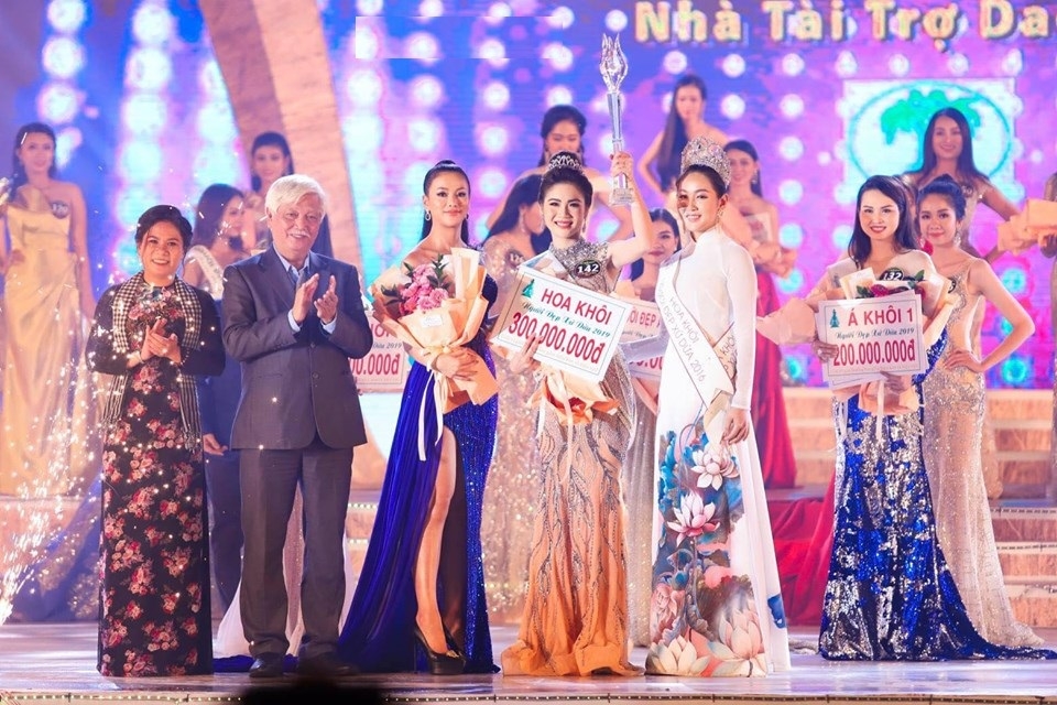 bui kim quyen dang quang nguoi dep xu dua 2019