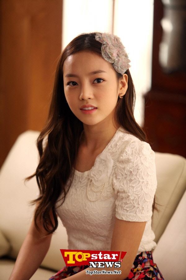 nhan sac bup be song goo hara truoc khi qua doi