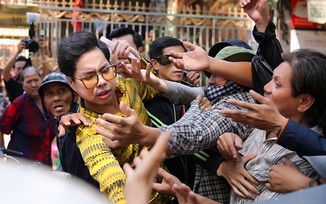 ngoc son phat 10 tan gao 100 trieu dong tang ba con ngheo