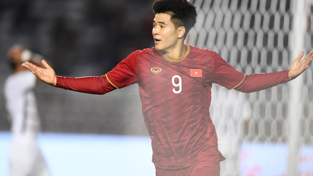 lich su bong da viet nam goi ten tien linh va duc chinh