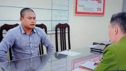 do thung phuy nghi chua chat thai doc hai xuong song hong do khong ban duoc