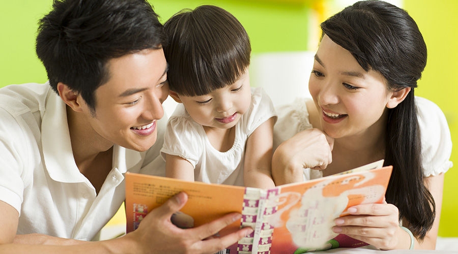 7 kieu bo me de nuoi day con thanh nhung dua tre uu tu