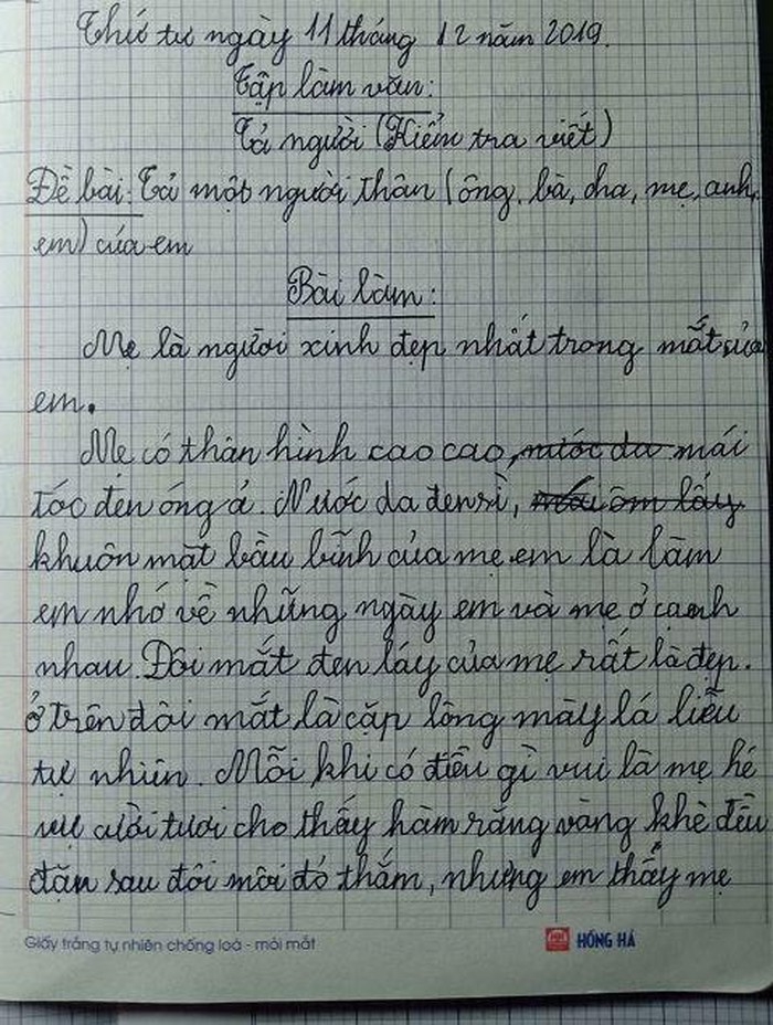 bai van ta me rang vang khe sau doi moi do cua hoc sinh lop 5 gay bao mang xa hoi