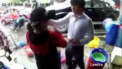 nguoi dan ong di oto tat phu nu o cho toi lam the de bao ve me va gia dinh