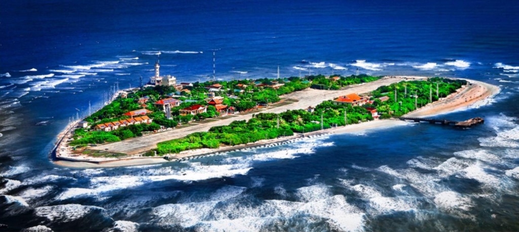 gia tri ve giao thong hang hai va quoc phong cua hoang sa truong sa