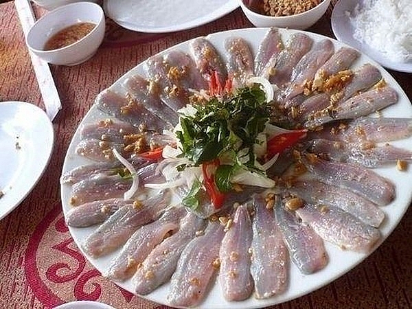 nhung mon dac san mang dam huong vi cua dat quy nhon binh dinh