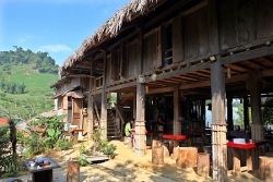Người Mông ở Tây Bắc đã biết cách làm du lịch homestay
