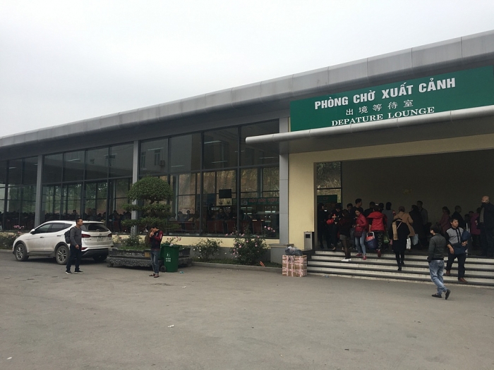 chiem nguong ve dep cua bai bien tru tinh tra co quang ninh