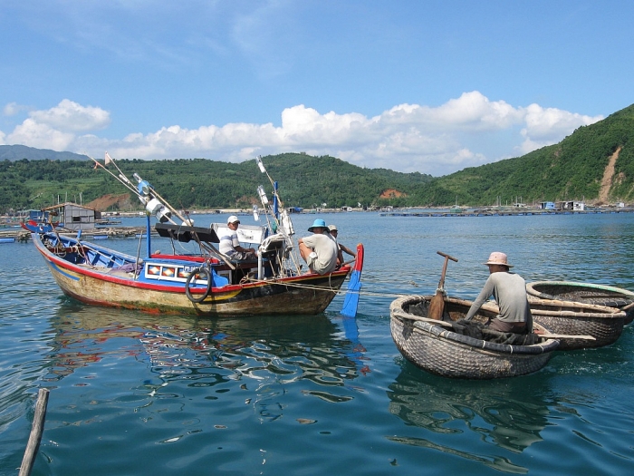 phu yen say long du khach voi ve nen tho va hung vi