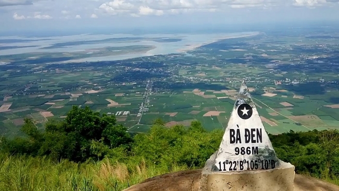 dinh nui cao nhat cua viet nam nam o tinh nao