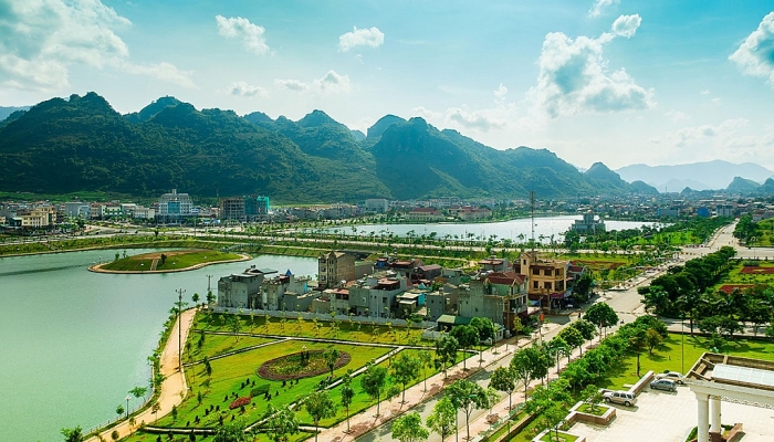 noi con song da chay vao dat viet thuoc tinh nao