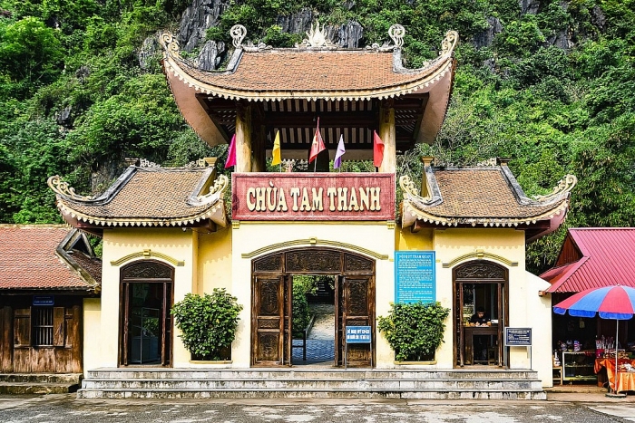 dong song nao chay nguoc duy nhat o nuoc ta