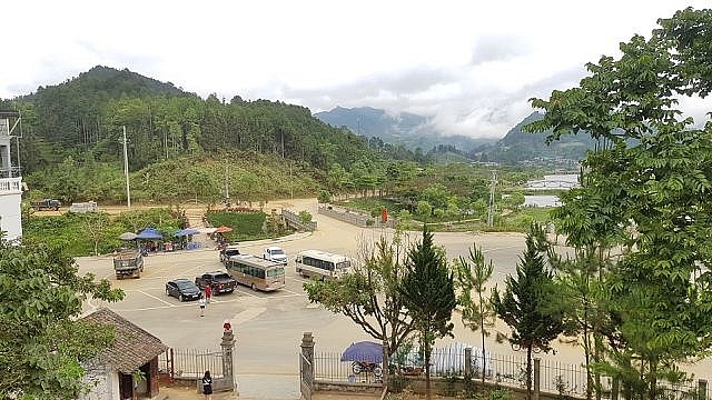 dinh thu vua meo tren dinh cao nguyen trang dac biet co nao