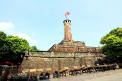 cot co ha noi duoc xay dung thoi vua nao