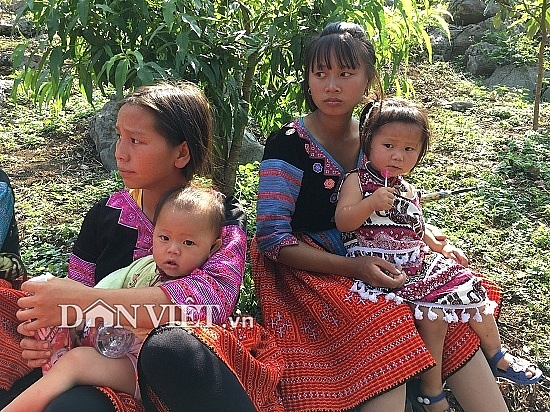 ruc ro sac mau tai ngay hoi hai qua 2019 o moc chau