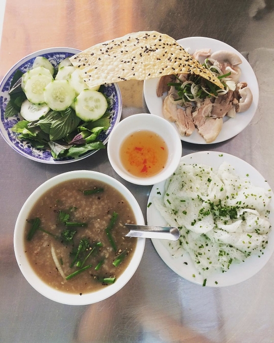binh dinh noi tieng voi mon bun nao