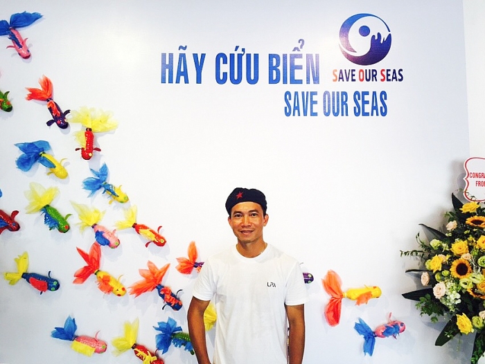 “Hãy cứu biển”: Những bức ảnh toàn rác ở biển Việt Nam khiến người xem sững sờ hay cuu bien nhung buc anh toan rac o bien viet nam khien nguoi xem sung so