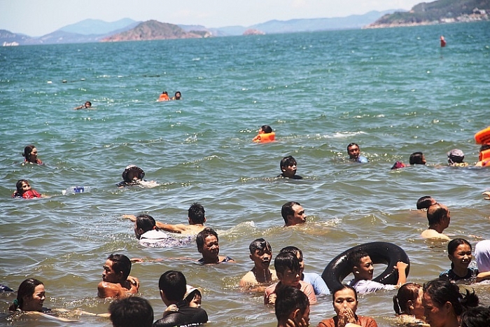 tet doan ngo tam bien xa xui o quy nhon