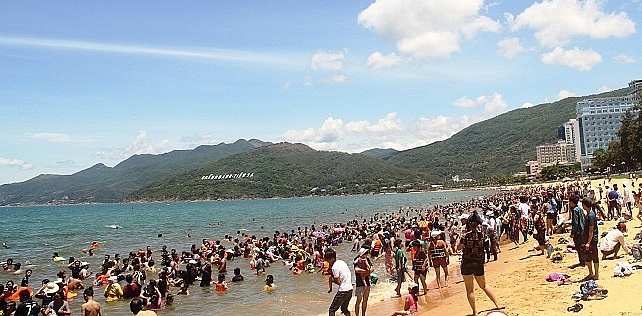 tet doan ngo tam bien xa xui o quy nhon