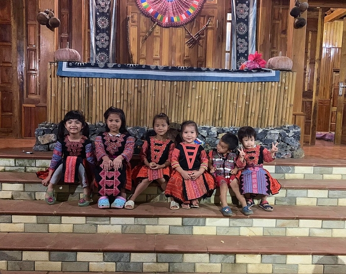 pa co mai chau voi nhieu trai nghiem cho ca gia dinh ban dip he nay