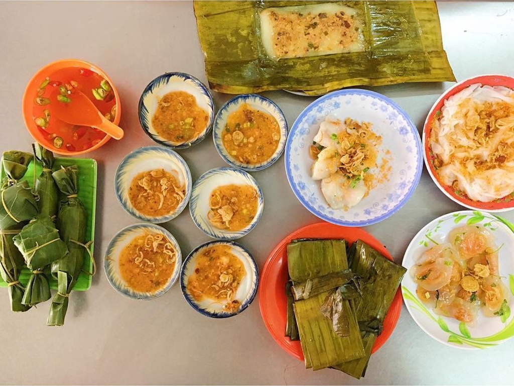 Huế có đặc sản nổi tiếng gì?