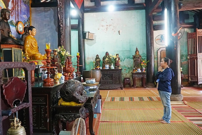 chua co tram nam tuoi ngoai khoi hoi an