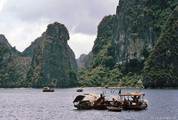 Một Hạ Long hoàn toàn khác lạ những năm đầu thập niên 90