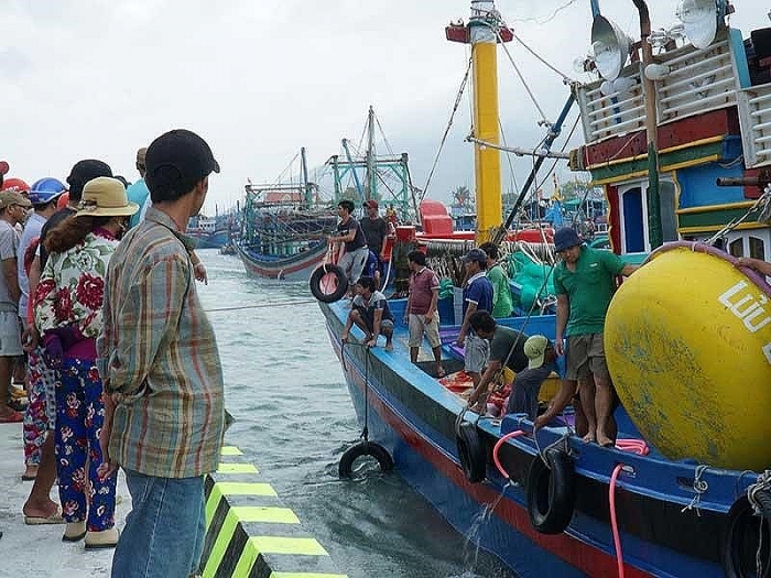 ninh thuan tang thuong xom chai lac tan
