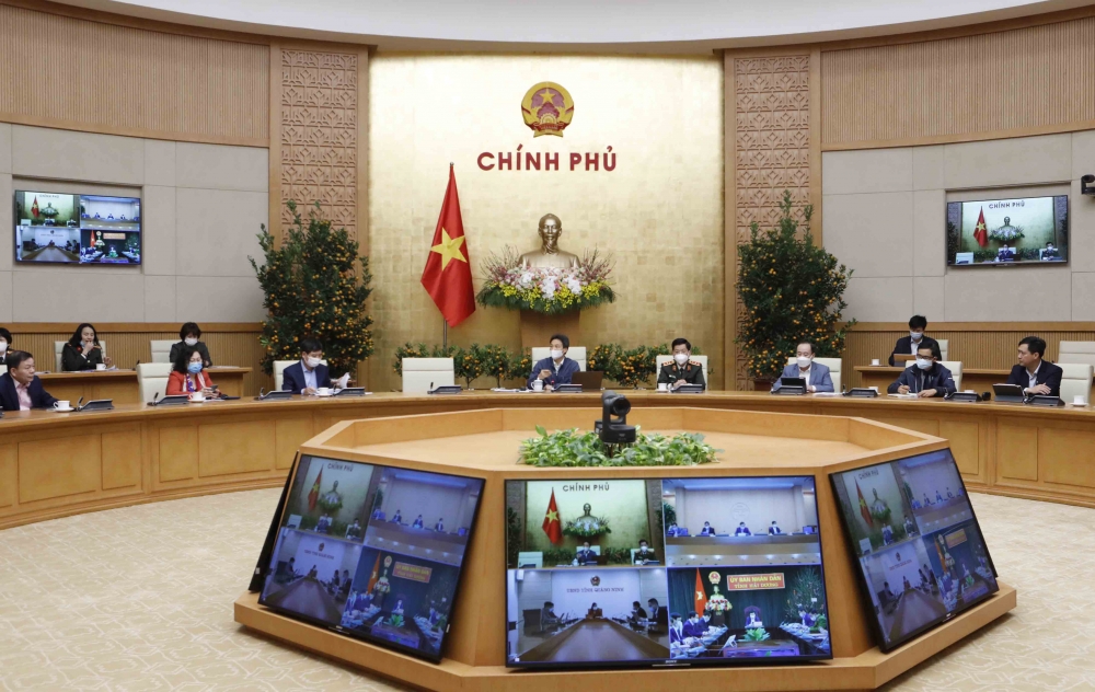 Chạy đua với thời gian để người dân đón Tết an toàn