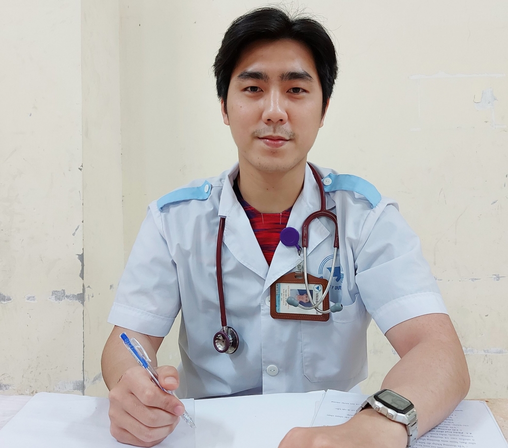 Ở lại Việt Nam đón Tết là cơ hội để người nước ngoài tìm hiểu phong tục bản địa