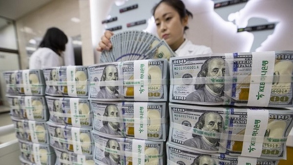 Tỷ giá ngoại tệ hôm nay (4/8): Đồng USD quay đầu giảm, NDT tăng mạnh