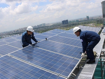 Người dân sắp được mua điện mặt trời mái nhà với giá rẻ?