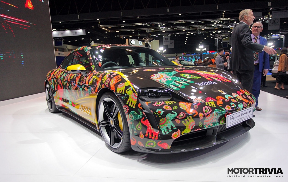 Porsche Taycan họa tiết độc đáo lần được được giới thiệu Porsche Taycan họa tiết độc đáo lần được được giới thiệu