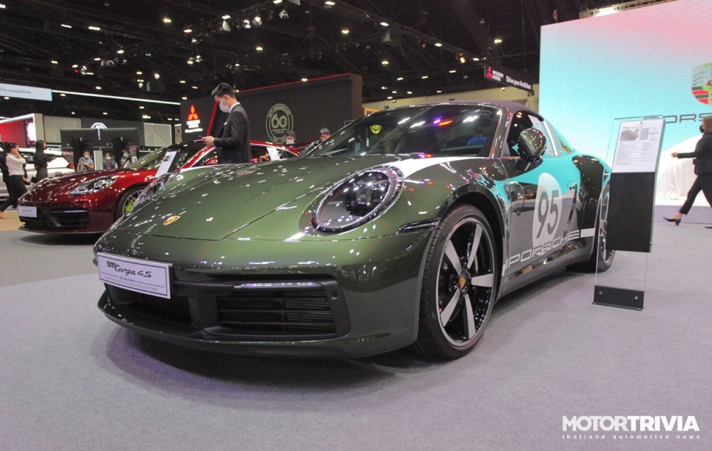 Porsche Taycan họa tiết độc đáo lần được được giới thiệu Porsche Taycan họa tiết độc đáo lần được được giới thiệu