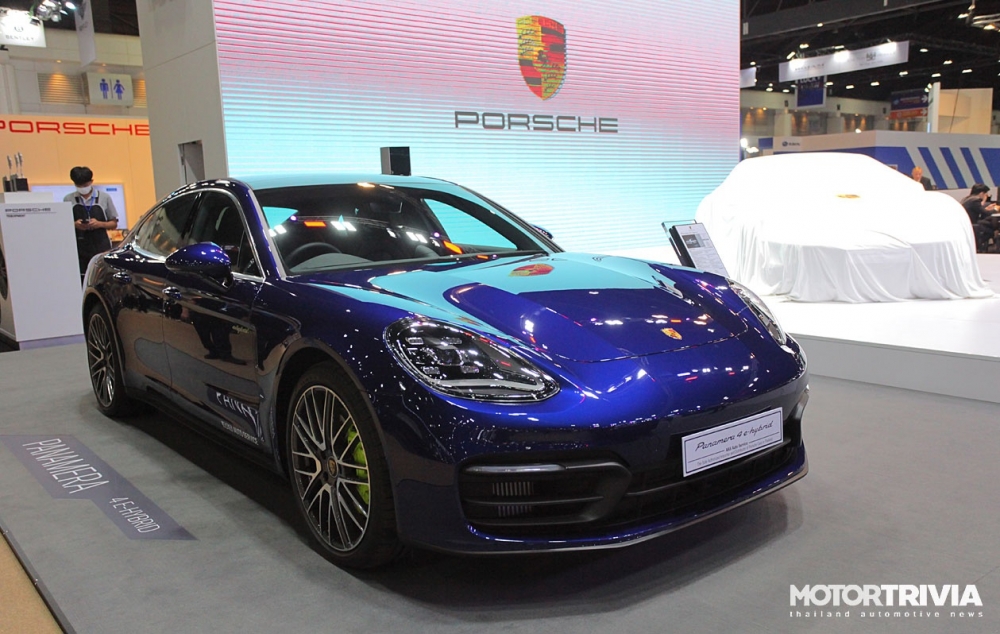 Porsche Taycan họa tiết độc đáo lần được được giới thiệu Porsche Taycan họa tiết độc đáo lần được được giới thiệu