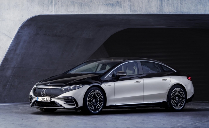 Mercedes-Benz EQS lộ diện, Maybach phiên bản thuần điện