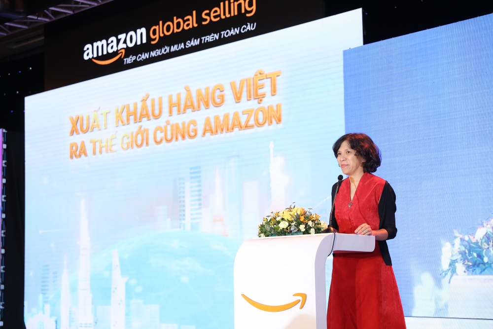 Chắp cánh giúp hàng Việt vươn mình thế giới