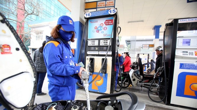 Giá xăng dầu hôm nay 25/7: Covid-19 diễn biến phức tạp, dầu thô ì ạch tăng