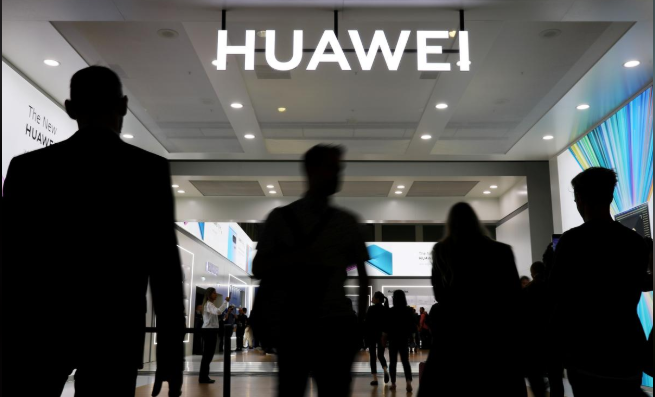 Huawei lại gặp 
