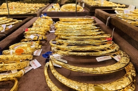 gia vang hom nay 2582020 vang the gioi giam sau trong nuoc om moc 56 trieuluong