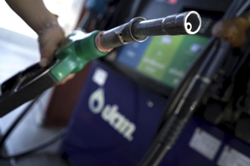 Giá xăng dầu hôm nay 18/7: OPEC cắt giảm sản lượng, giá dầu vẫn đi xuống