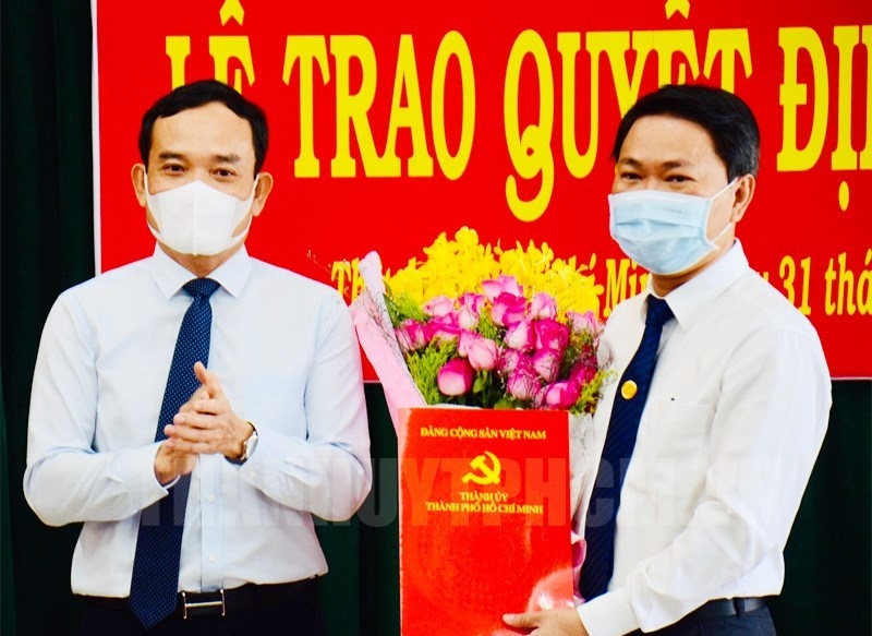 TP. HCM bổ nhiệm 4 cán bộ cấp quận, huyện