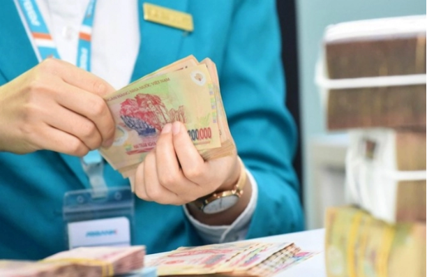 NHNN lùi thêm 1 năm việc siết vốn ngắn hạn cho vay trung, dài hạn