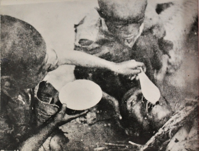 Chùm ảnh: Hà Nội từ nạn đói năm 1945 đến mùa thu năm 2020