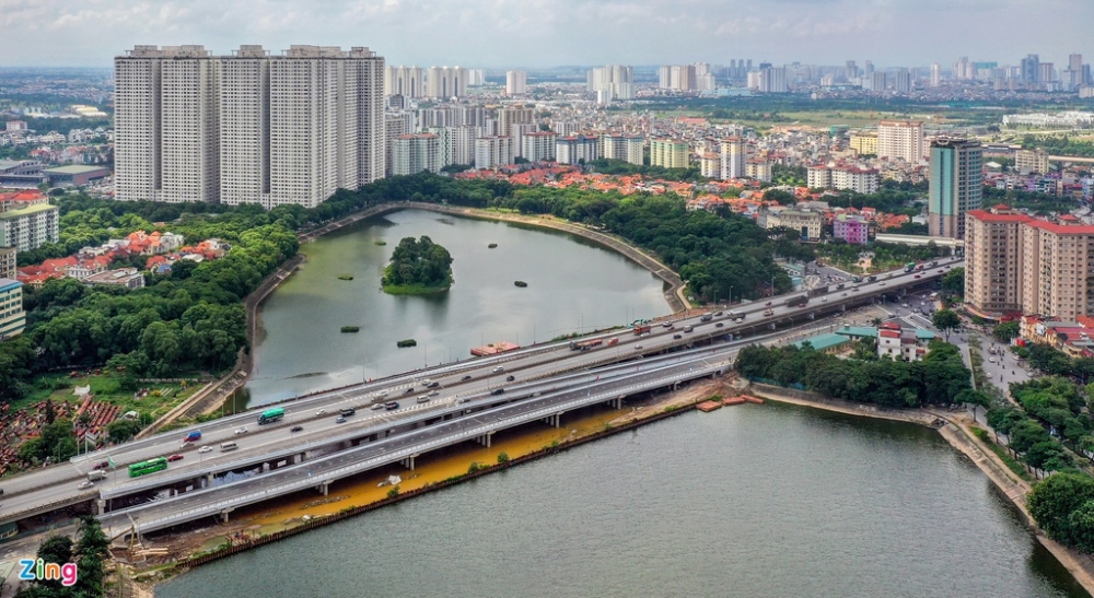 Hà Nội thông xe cầu vượt trị giá hơn 341 tỷ đồng qua hồ Linh Đàm