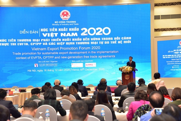 Dù khó khăn do COVID-19, xuất khẩu vẫn là điểm sáng