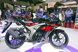 choang voi chiec o to cua suzuki gia 158 trieu dong